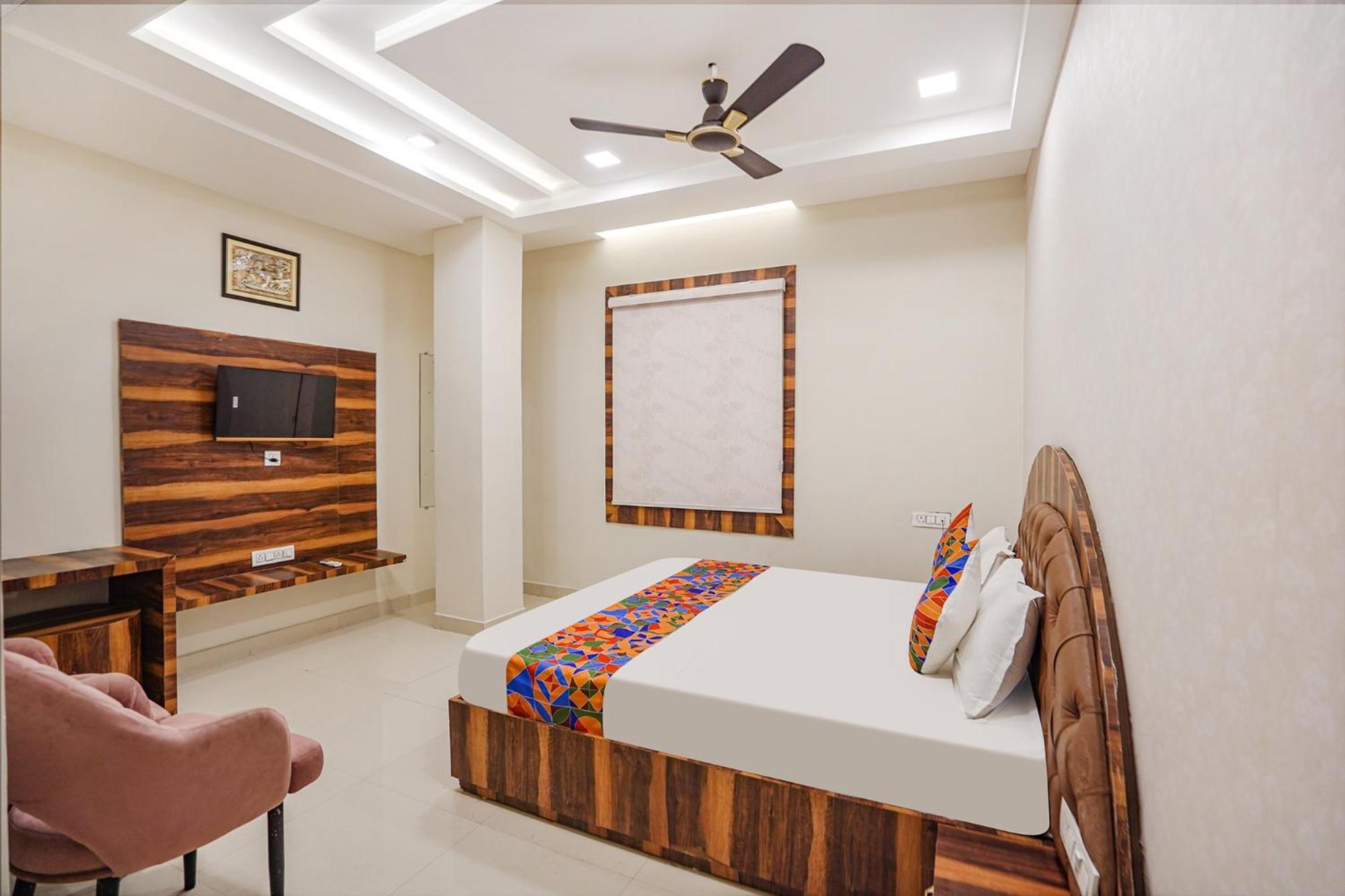 Fabhotel Ts Inn Faithfulganj Exterior foto